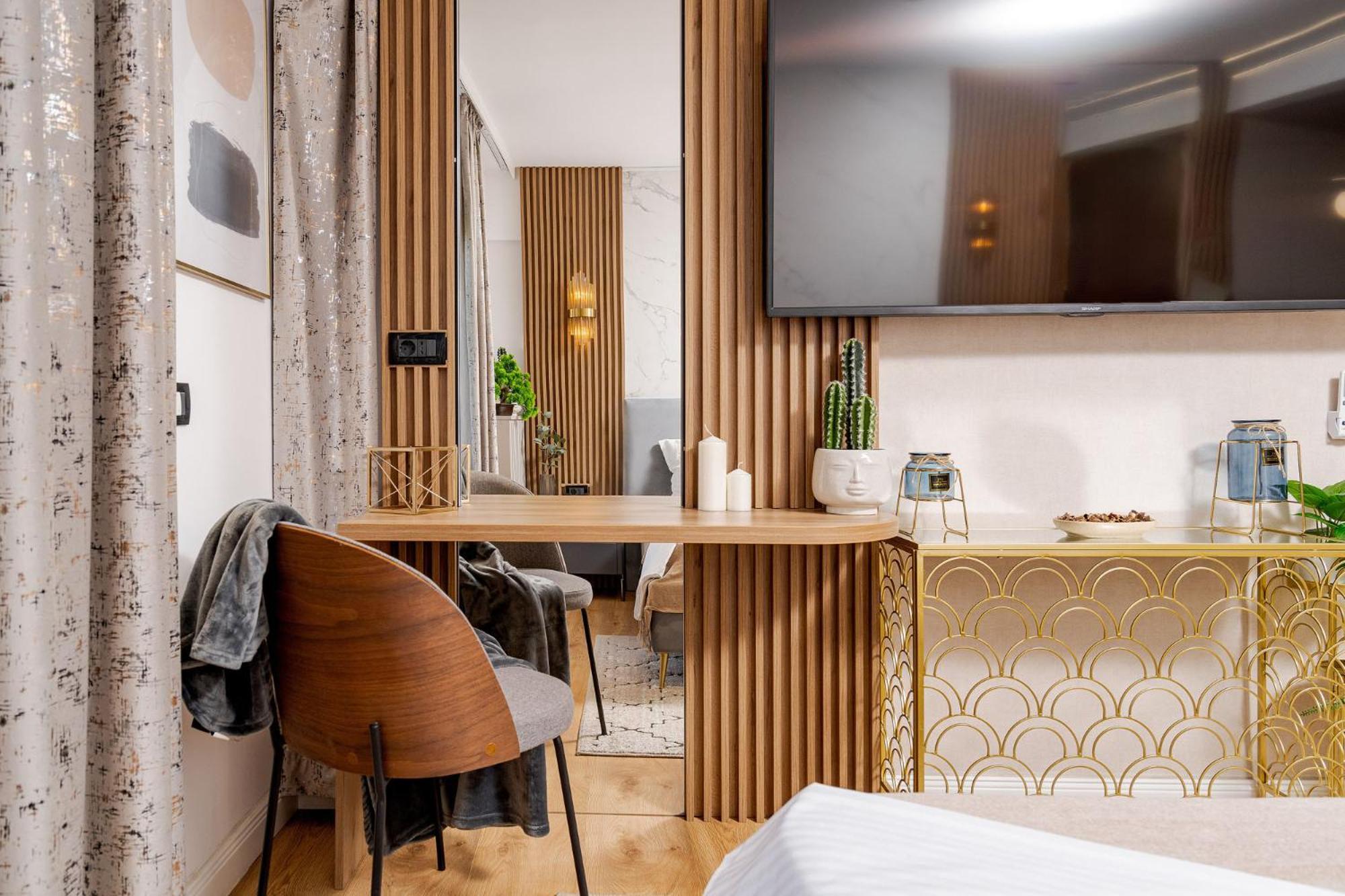 Romana Vibe Elegance In The Heart Of The City Bucarest Esterno foto